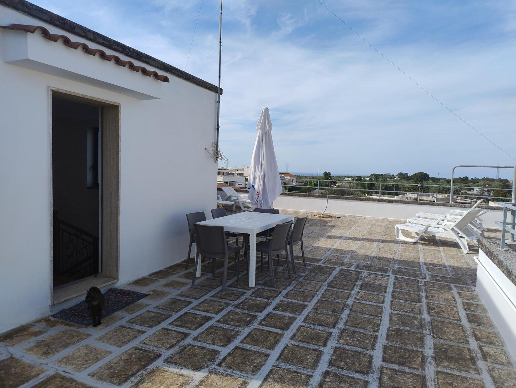 Favolosa Casa Con Terrazza, Idromassaggio, Cortile E Garage Auto Carovigno Exteriér fotografie
